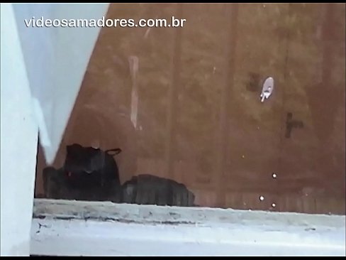 ❤️ Napaljeni muškarac gleda svoju djevojku s drugim tipom, snima jebeni video bez ometanja para ❤️❌ Prelijepi porno kod nas ﹏