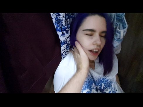 ❤️ Našao sam svoju sestru u ormaru i pomogao joj da svrši ❤️❌ Prelijepi porno kod nas ﹏