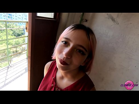 ❤️ Student Sensual siše stranca u zaleđu - sperma mu na licu ❤️❌ Prelijepi porno kod nas ﹏